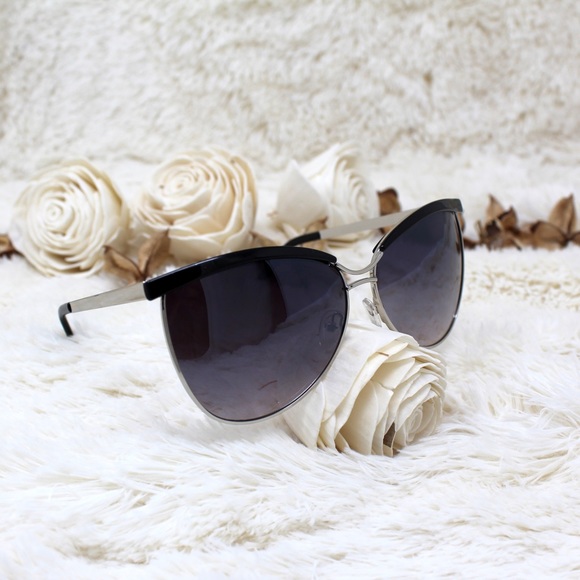 ? 5-PACK PURPLE-TINT CAT-EYES SUNGLASSES
