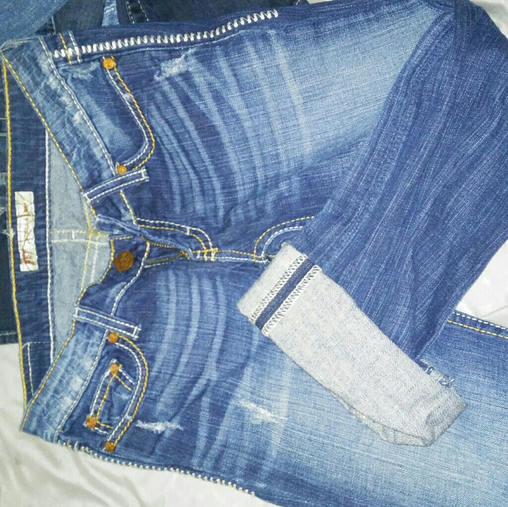 Jeans