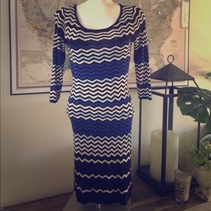 Zigzag stripe fitted dress