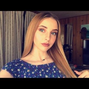 Meet your Posher, Destanie