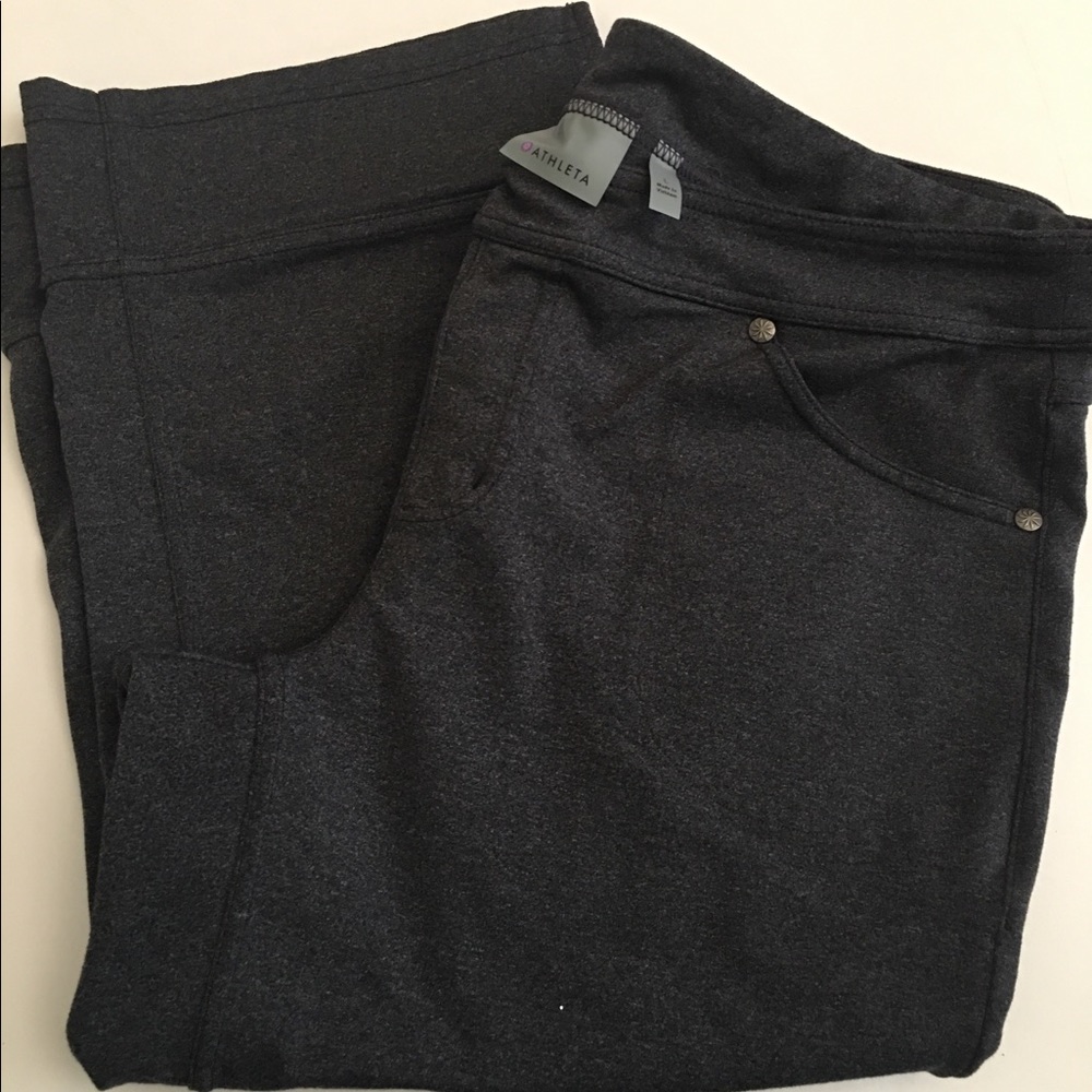 Athleta Bettona Capri Pants Size L