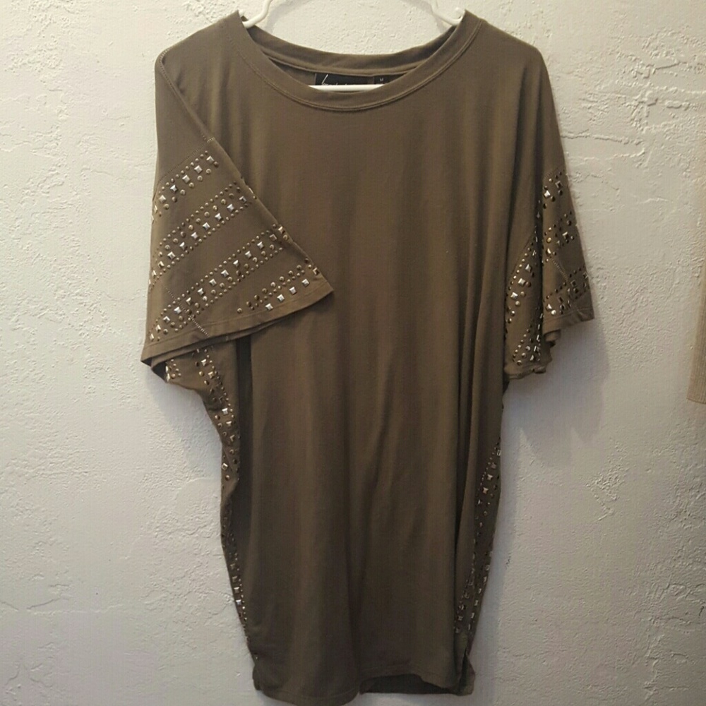 Mid/short length dress