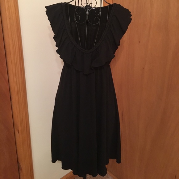 Speechless Dresses & Skirts - Speechless little black dress❤️😍