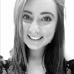 Meet your Posher, Vanecia