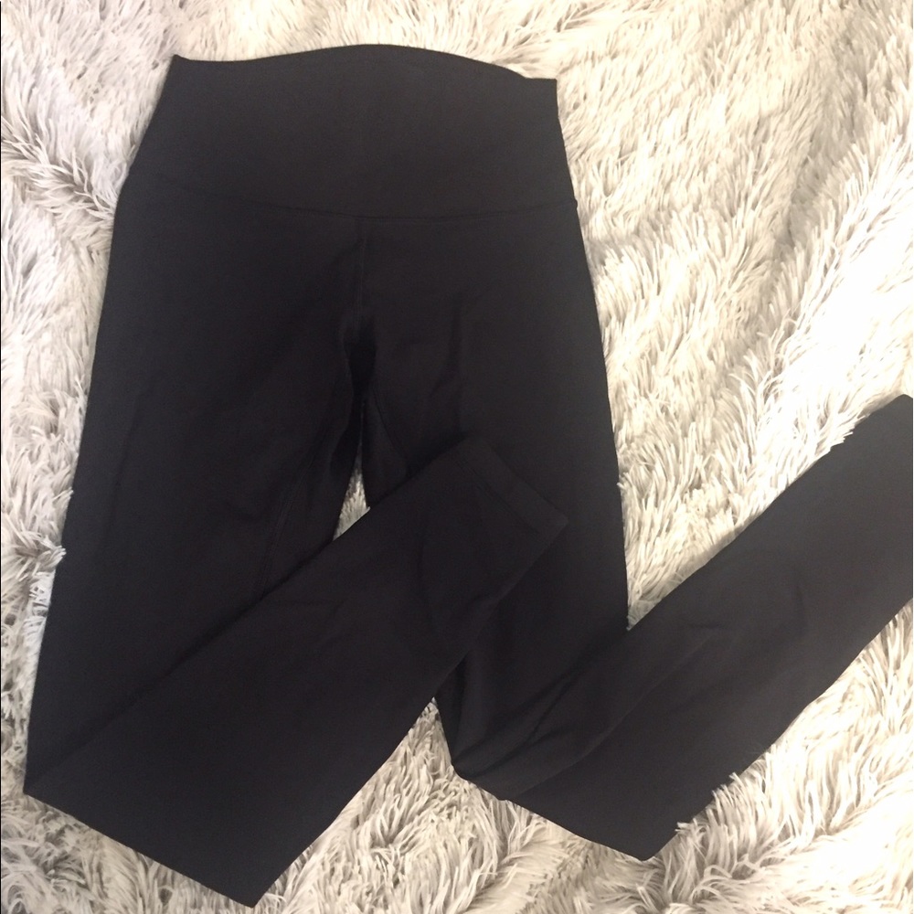Black Lululemon High Rise Wunder Unders