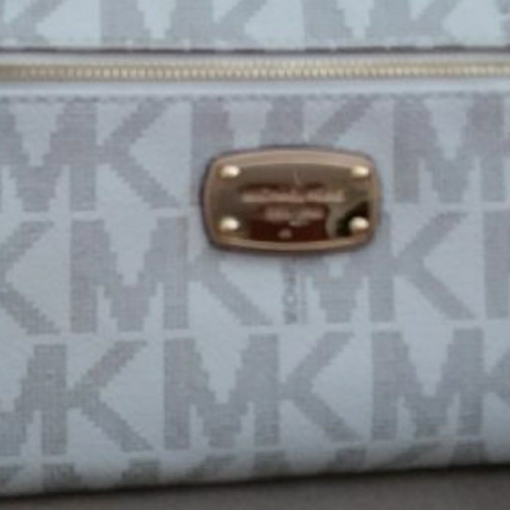 Meet your Posher, Patricka