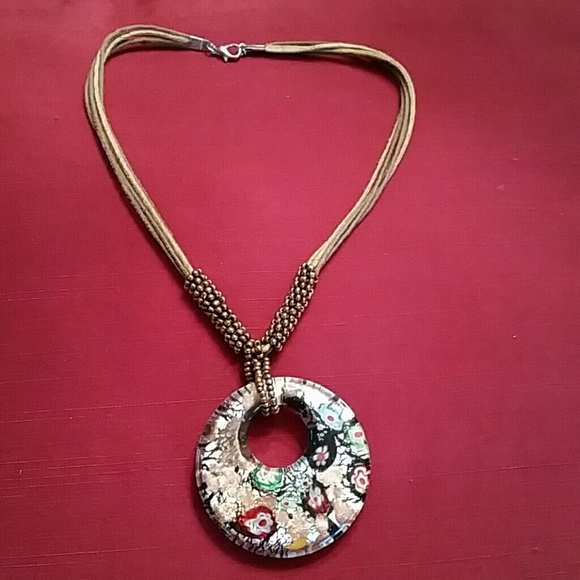 Necklace - Picture 1 of 3