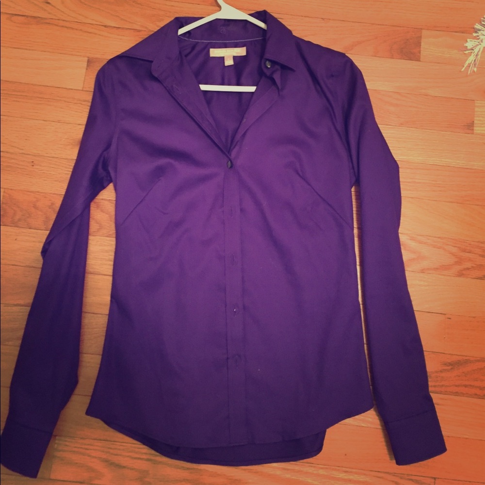 Banana Republic purple non iron fitted blouse