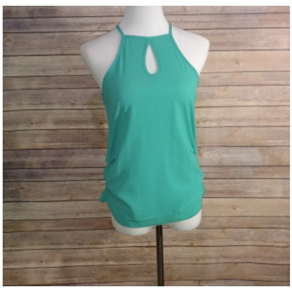 Aqua Keyhole Tank Top 💫 - Picture 2 of 8
