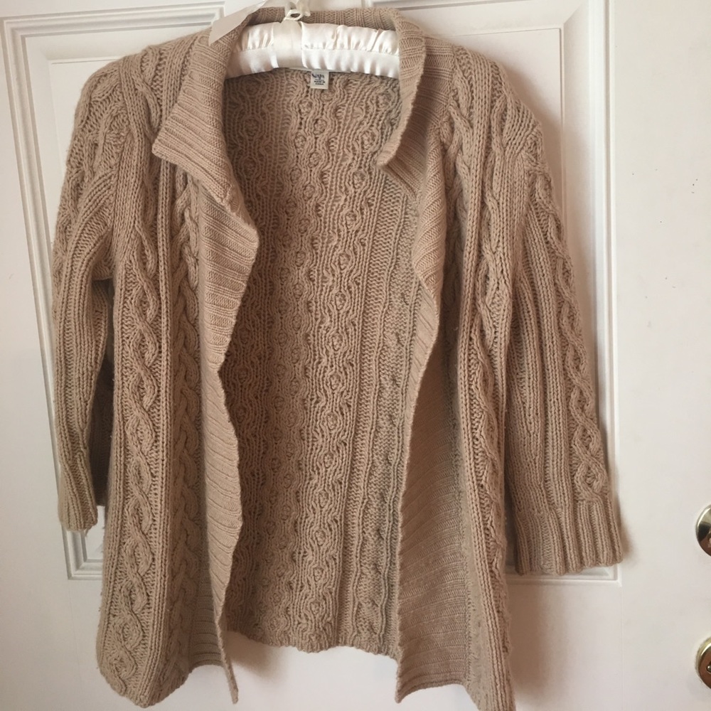 Banana Republic tan cardigan sweater small S