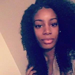 Meet your Posher, Alissa