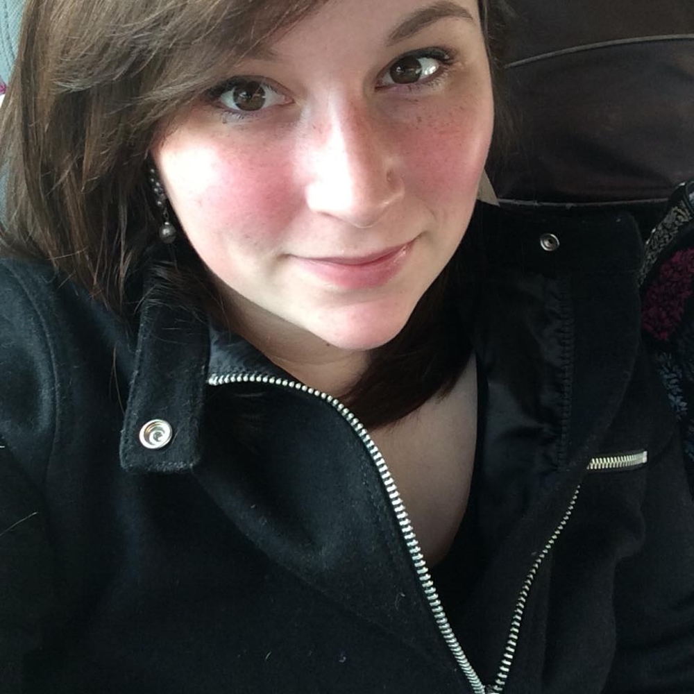 Meet your Posher, Elizabeth