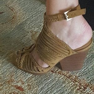 Strappy sandals