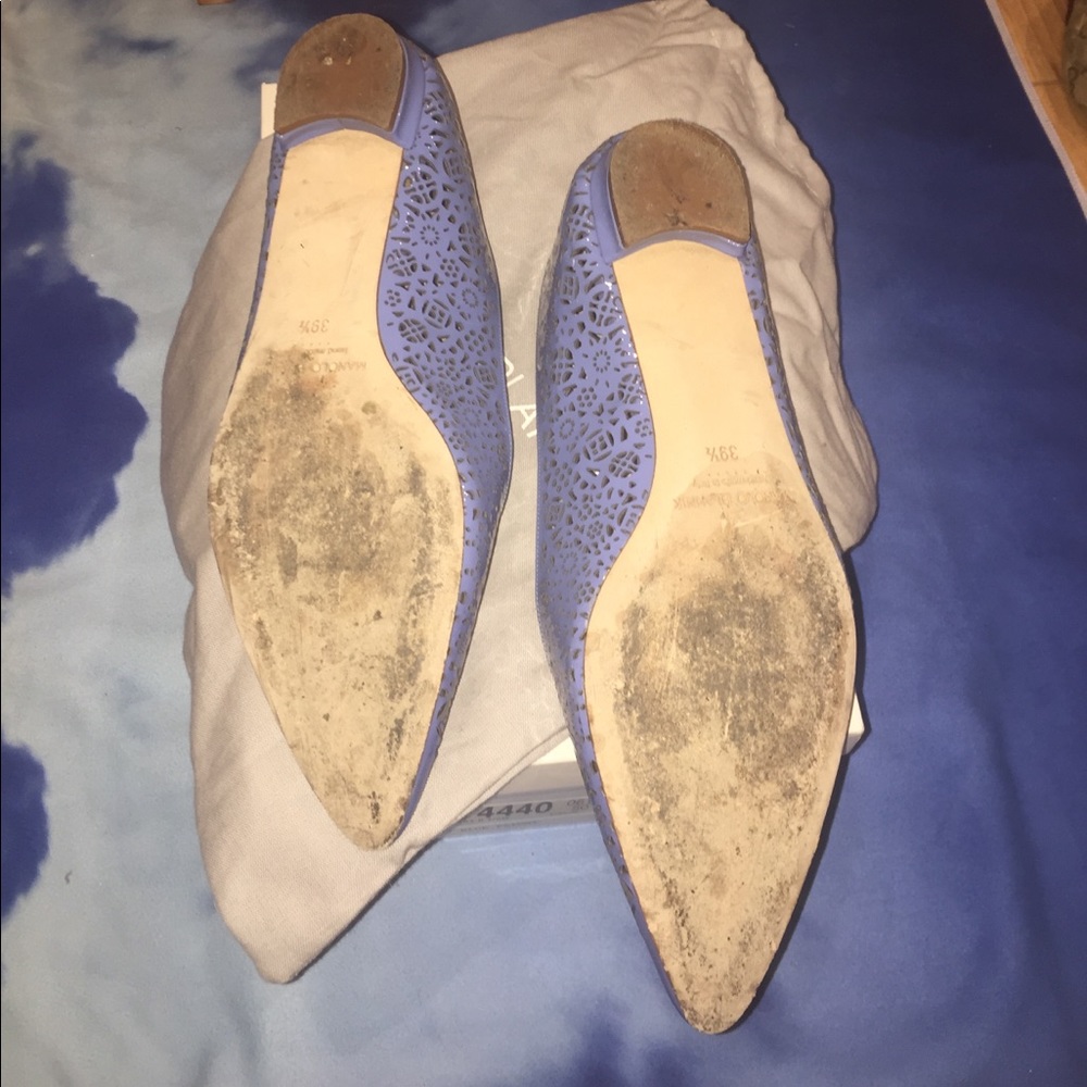 39.5 blue patent Manolo Blahnik laser cut flats - Picture 3 of 6