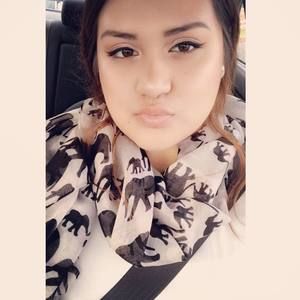 Meet your Posher, Angie