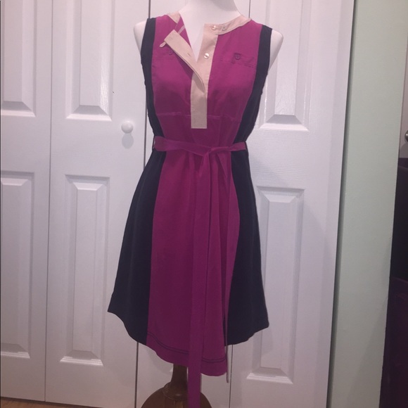 Tory Burch Dresses & Skirts - EUC Sz 6 silk dress with tie by Tory Burch