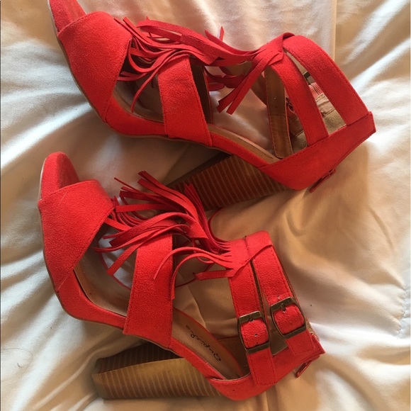 Qupid heels size 7 - Picture 2 of 2