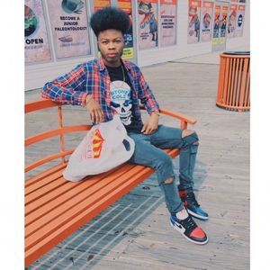 Meet your Posher, Robert