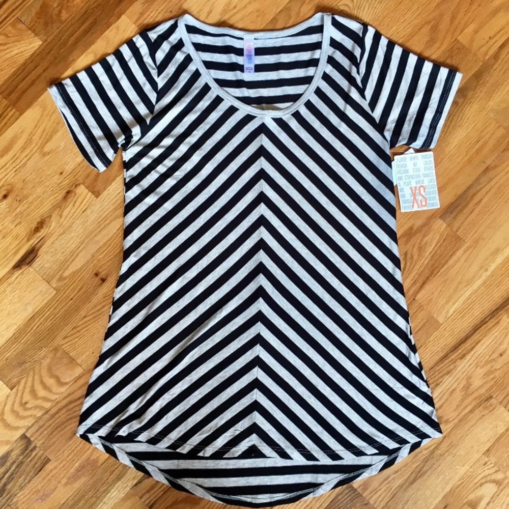 LuLaRoe Classic T XS - chevron/stripes HTF Colors
