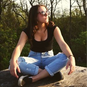 Meet your Posher, Taylor