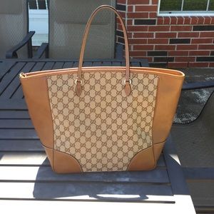 100% Authentic Gucci Handbag