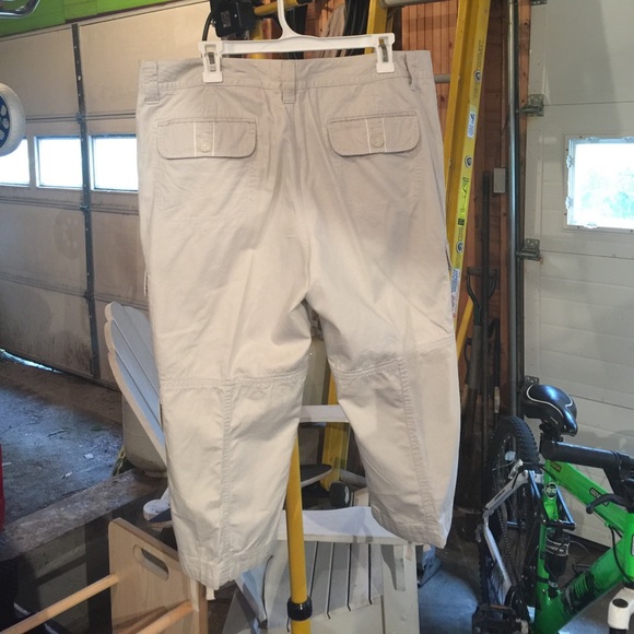 Capris - Picture 2 of 2