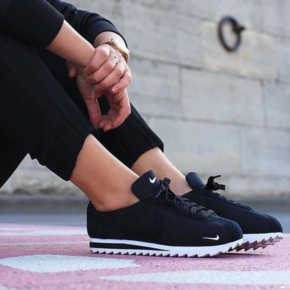 nike phylon cortez
