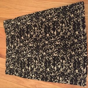 Forever 21 black and white cotton mini skirt
