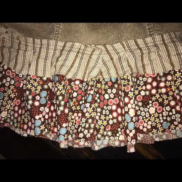 Tattered Pieced Mini - Picture 4 of 6