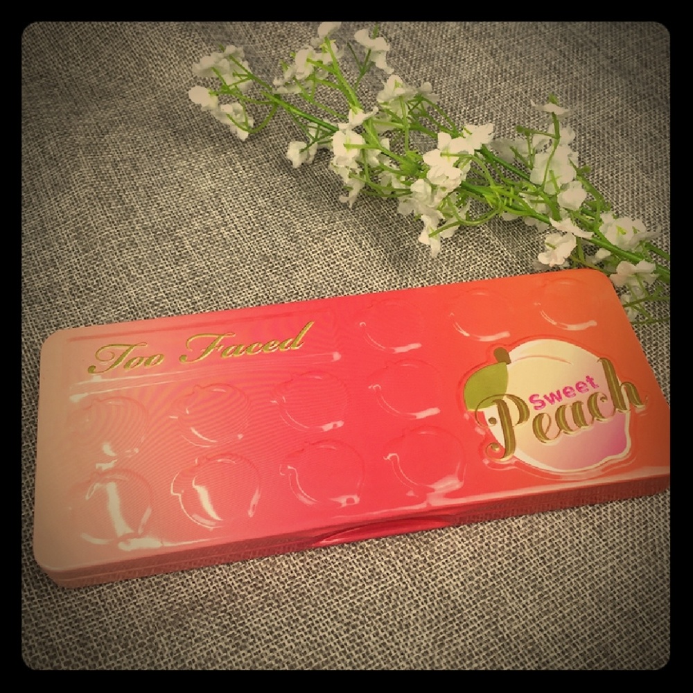 Too faced sweet peach 18 color