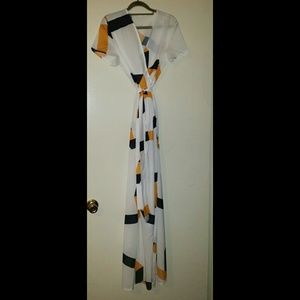 👗Chiffon Faux Wrap Dress