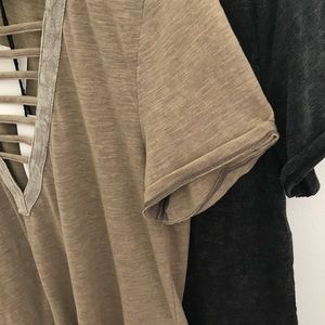 (LAST) Black oversized deep V ladder tee