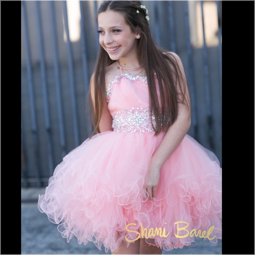 Stunning special occasion dress, worn 30 minutes!