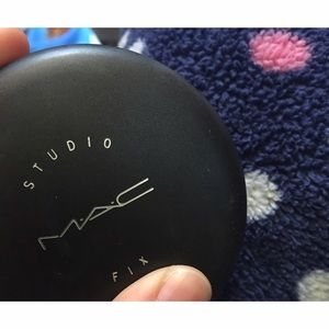 MAC Powder Foundation