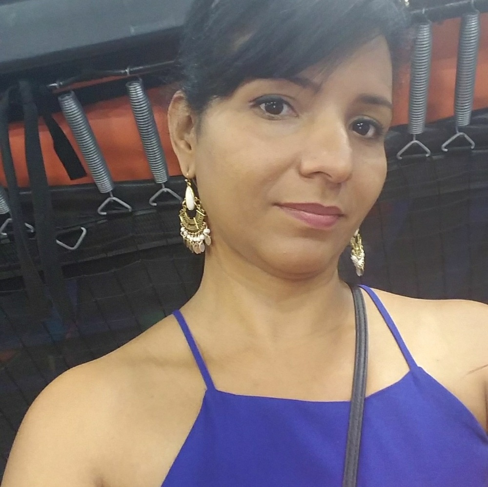 Meet your Posher, Mirka