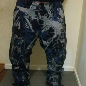 Camo mens pants, like new. Worn one or twice only