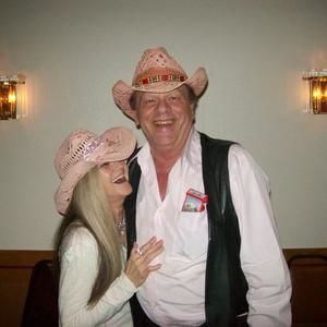 Meet your Posher, Maria elena