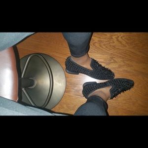 Black spikes loafers