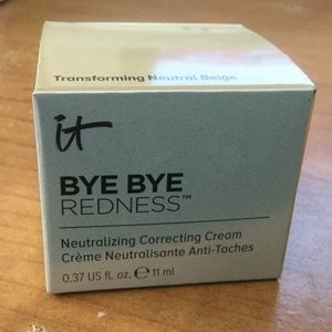 It cosmetics bye bye redness