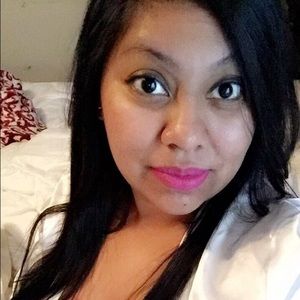 Meet your Posher, Tiffany