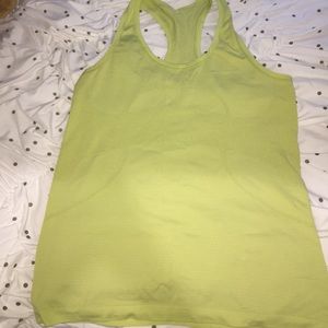 Lululemon tank