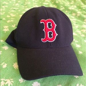 Boston Red Sox Youth Size FlexFit Baseball Hat