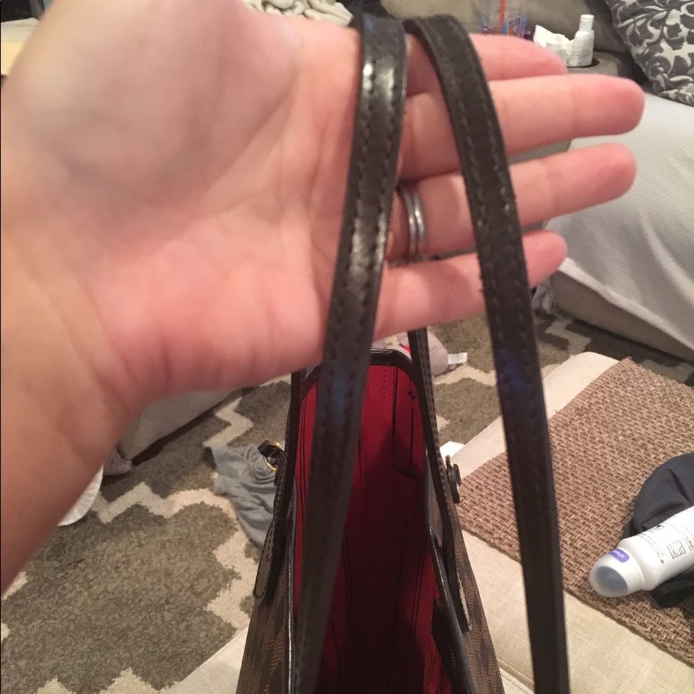 Authentic Luis Vuitton neverfull mm gently used - Picture 2 of 8