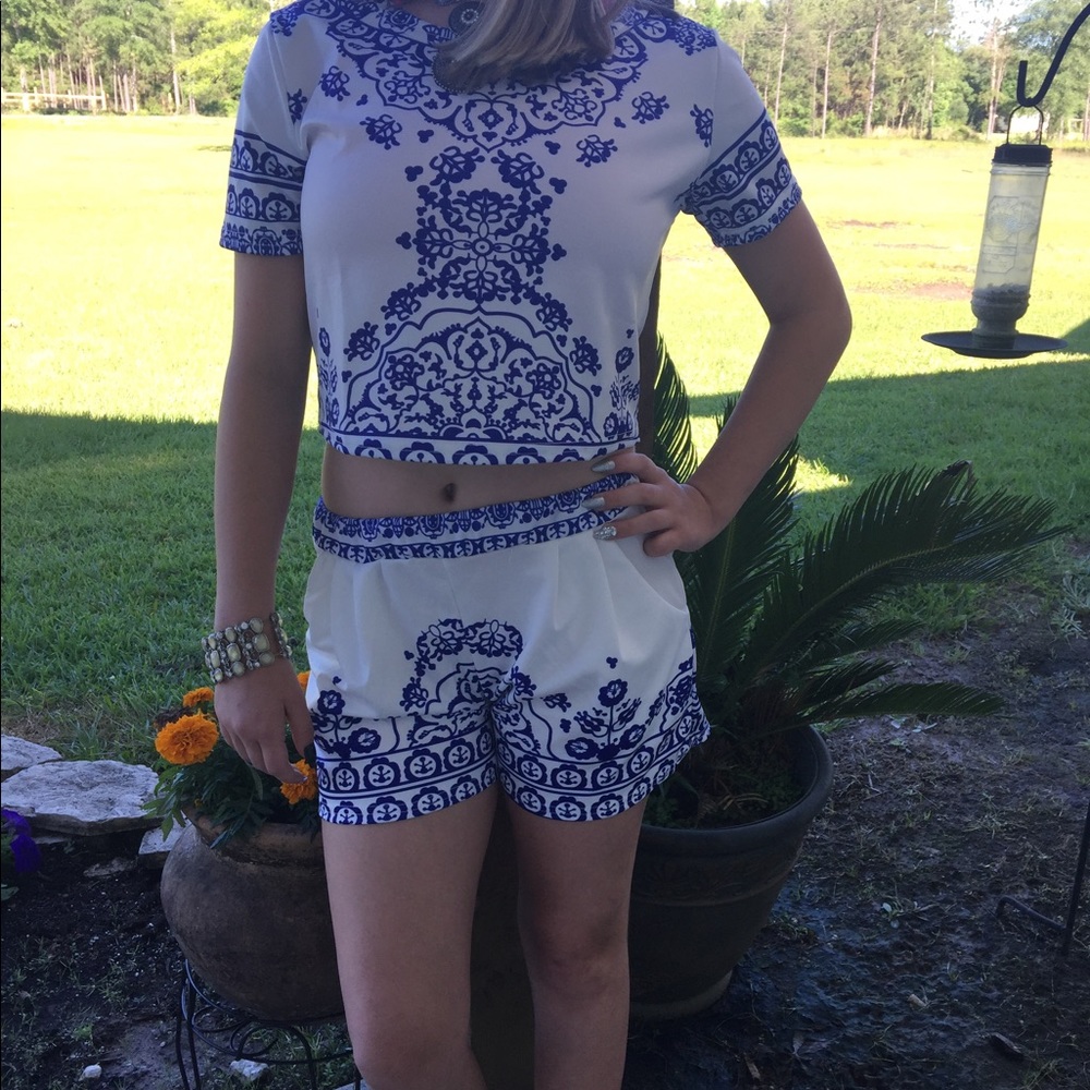 2 peace short set
