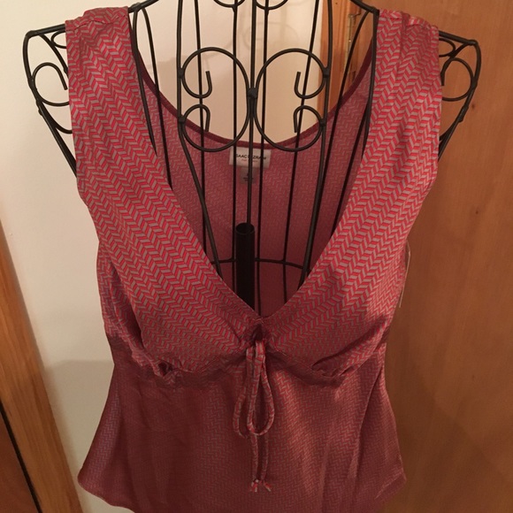 Isaac Mizrah blouse❤️ - Picture 2 of 8