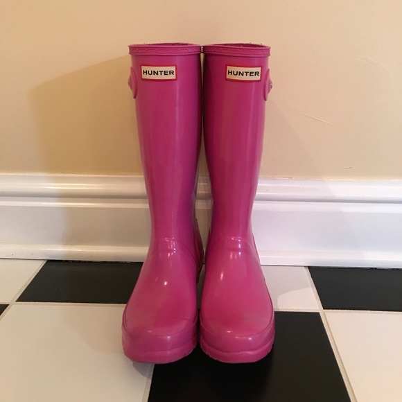 Hunter Shoes - Lipstick Pink Tall Hunter Boots