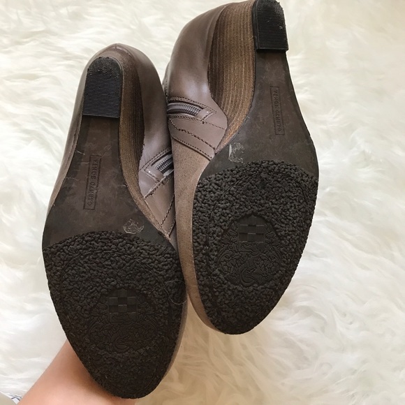 Vince Camuto Booties Size 7 - Picture 7 of 7