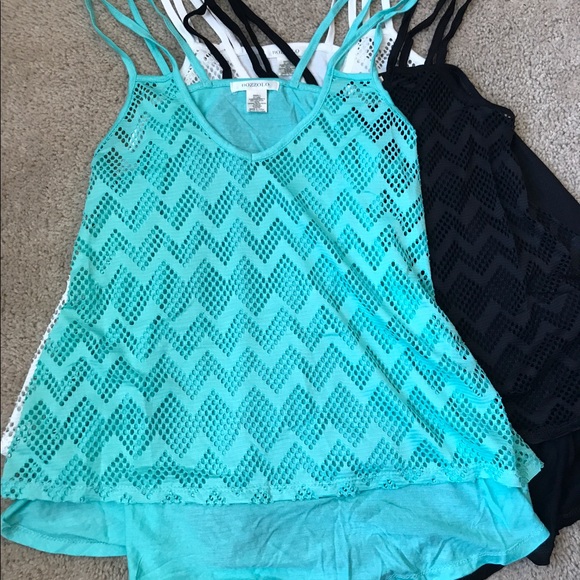 CLEARANCE Hi-low spaghetti strap top - Picture 2 of 8