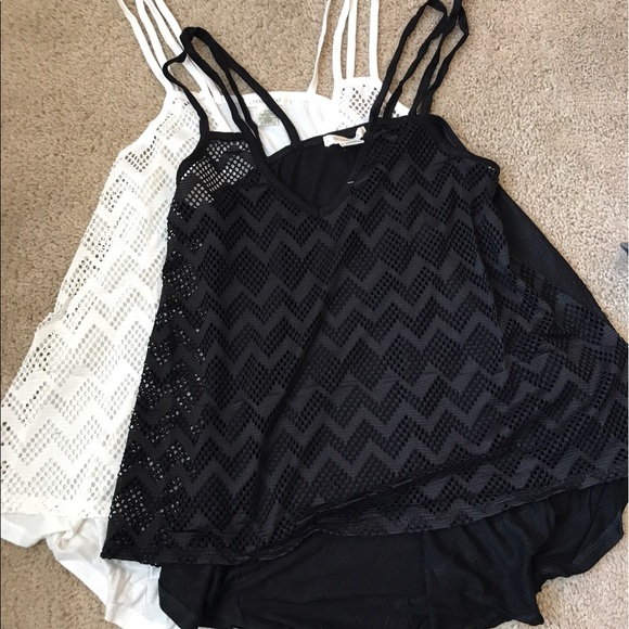 CLEARANCE Hi-low spaghetti strap top - Picture 4 of 8