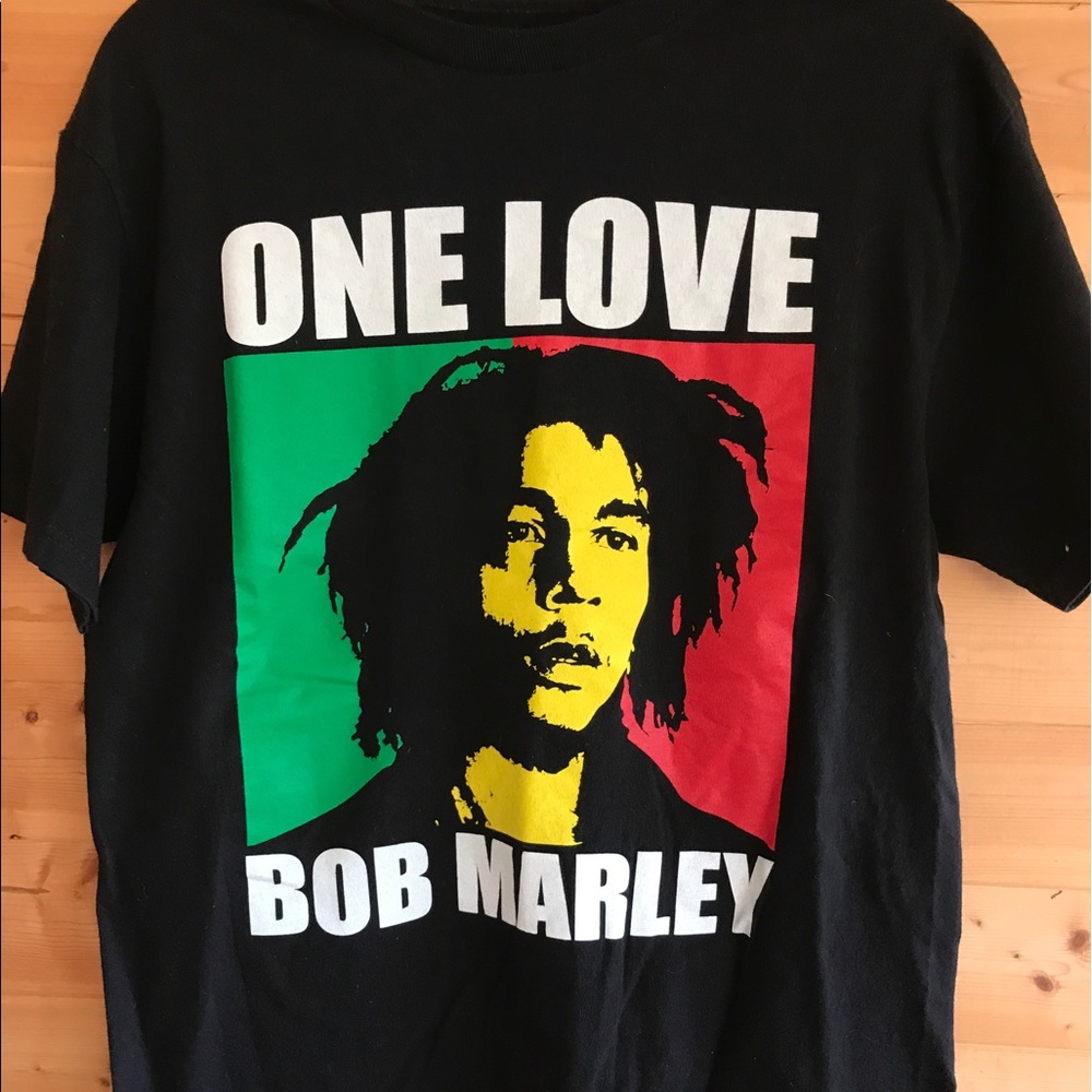 Bob Marley T-shirt size medium